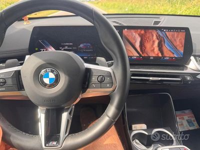 Käytetty BMW X1 150 HP (110 kW) 2023 Musta Katumaasturi