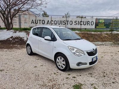 Bianco Usata 2013 Opel Agila Monovolume | 4990 € (Buon prezzo)