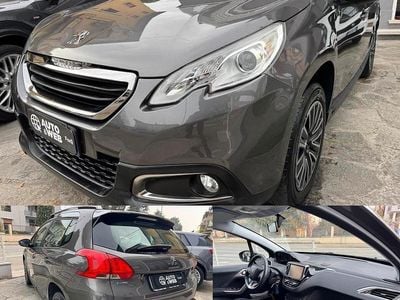 Usata Peugeot 2008 Allure 81 CV (59 kW) 2016 Grigio SUV
