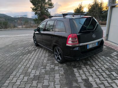 usata Opel Zafira 1.9 120 cv