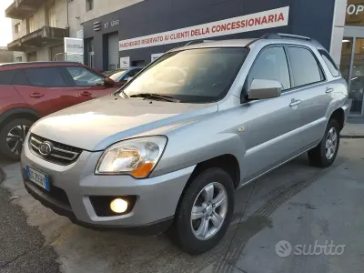 Second-hand Kia Sportage Active 140 CP (102 kW) 2008 Gri SUV