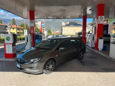 Usata Opel Astra 110 CV (80 kW) 2019 Grigio Station wagon