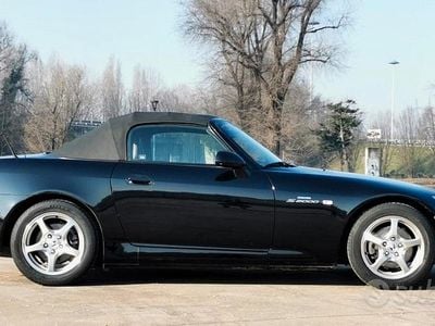 Honda S 2000