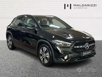 Brugt Mercedes GLA200 Advanced Plus 150 HK (110 kW) 2023 Sort SUV