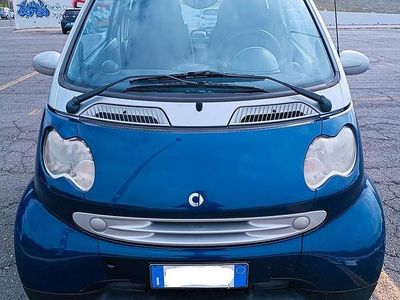 Begagnad Smart ForTwo Coupé 41 HK (30 kW) 2006 Blå Sportkupé