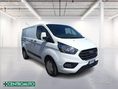 Usata Ford Transit Custom 131 CV (96 kW) 2020 Bianco Berlina
