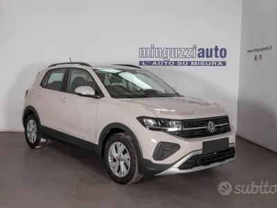 Usata VW T-Cross Life 116 CV (85 kW) 2024 Beige SUV