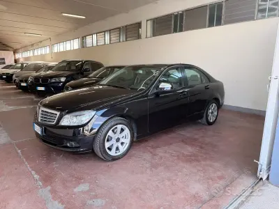 Begagnad Mercedes C200 Avantgarde 184 HK (135 kW) 2007 Svart Sedan