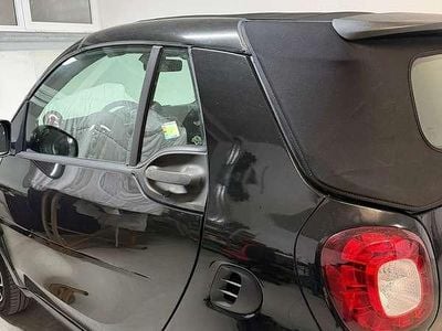 Usata Smart ForTwo Cabrio 90 CV (66 kW) 2017 Nero Cabrio