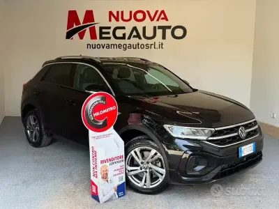 Usata VW T-Roc R-line 150 CV (110 kW) 2023 Nero SUV