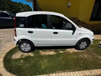 Usata Fiat Panda 69 CV (50 kW) 2006 Bianco Utilitaria