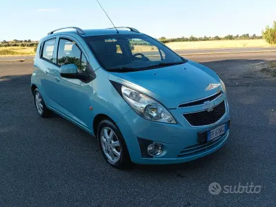 Usata Chevrolet Spark 68 CV (50 kW) 2011 Verde Utilitaria