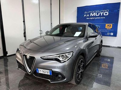 Usata Alfa Romeo Stelvio Executive 209 CV (153 kW) 2019 Grigio stromboli SUV
