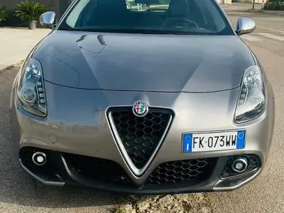 Occasion Alfa Romeo Giulietta 120 PK (88 kW) 2017 Grijs Hatchback