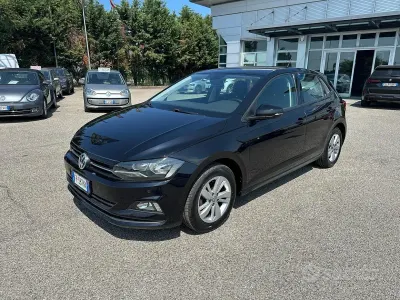 Usata VW Polo Comfortline 65 CV (47 kW) 2018 Nero Utilitaria