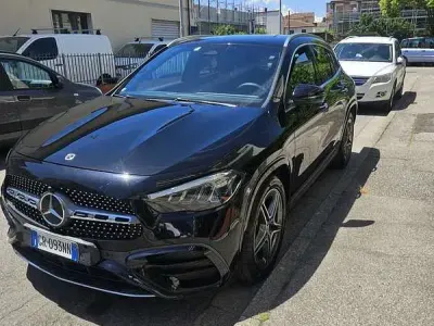 Usata Mercedes GLA200 150 CV (110 kW) 2023 SUV