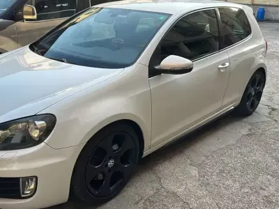 Usado VW Golf VI GTI 211 CV (155 kW) 2009 Blanco Utilitario