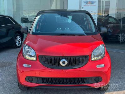 Rosso Usata 2015 Smart ForFour Prime Utilitaria | 6900 € (Buon prezzo)