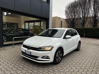 Usata VW Polo Comfortline 80 CV (58 kW) 2021 Pure white Utilitaria
