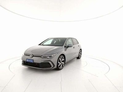 usata VW Golf 1.5 eTSI 130 CV EVO ACT DSG R-Line