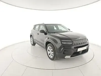 Usata Jeep Avenger Altitude 101 CV (74 kW) 2024 Nero SUV