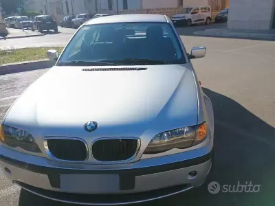 Usata BMW 2000 150 CV (110 kW) 2005 Grigio Berlina