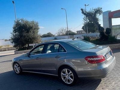 Usata Mercedes E250 204 CV (150 kW) 2010 Grigio Berlina