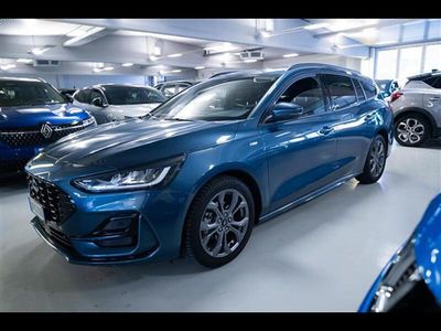 Usata Ford Focus ST-Line 125 CV (91 kW) 2023 Grigio chiaro Station wagon