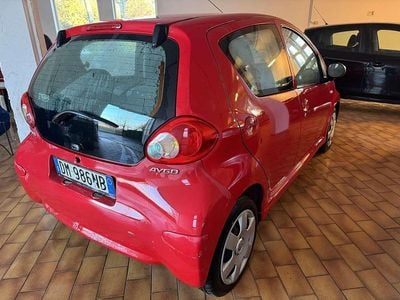 Usata Toyota Aygo 68 CV (50 kW) 2008 Rosso Utilitaria