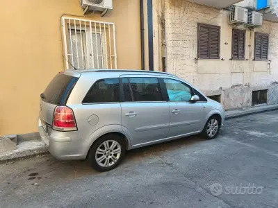Usata Opel Zafira
