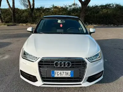 Usata Audi A1 90 CV (66 kW) 2016 Bianco Utilitaria