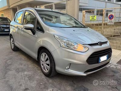 Usata Ford B-MAX Business Edition 75 CV (55 kW) 2017 Grigio Monovolume