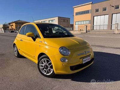 Usata Fiat 500 100 CV (73 kW) 2009 Giallo Cabrio