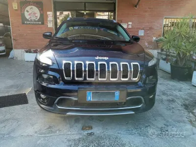 Usata Jeep Cherokee Limited 170 CV (125 kW) 2014 Bluazzurro SUV