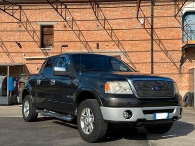 usata Ford F-150 SUPER CREW CAB 5.4L V8 LARIAT