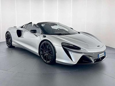 Nuova McLaren Artura 700 CV (514 kW) 2026 Argento Cabrio
