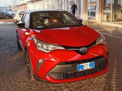 Rosso Usata 2022 Toyota C-HR Trend SUV | 23.300 € (Buon prezzo)