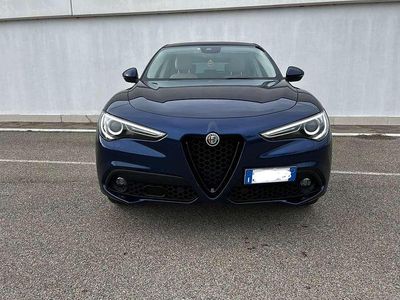 Second-hand Alfa Romeo Stelvio Super 210 CP (154 kW) 2018 Albastru SUV