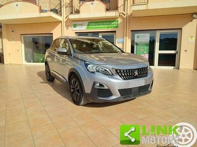 Occasion Peugeot 3008 Allure 120 ch (88 kW) 2017 Gris SUV