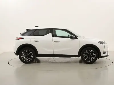 Usata DS Automobiles DS3 Crossback Opera 131 CV (96 kW) 2024 Biancobianco SUV