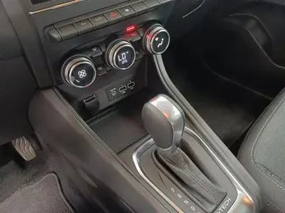 Usata Renault Captur Zen 145 CV (106 kW) 2022 Argento SUV