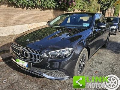 Usata Mercedes E220 Business 200 CV (147 kW) 2023 Blu Berlina