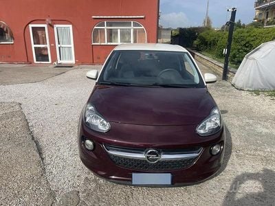 Usata Opel Adam 70 CV (51 kW) 2015 Utilitaria