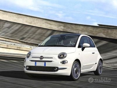 Usata Fiat 500 Lounge 69 CV (50 kW) 2017 Grigio scuro metallizzato Utilitaria
