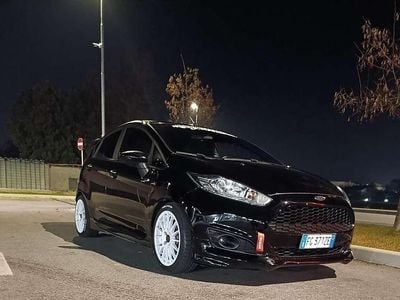 Usata 2017 Ford Fiesta ST-Line Berlina | 9500 € (Buon prezzo)