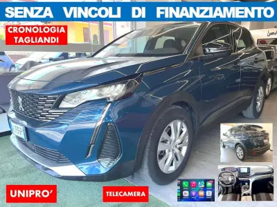 Usata Peugeot 3008 131 CV (96 kW) 2021 Blu/azzurro SUV