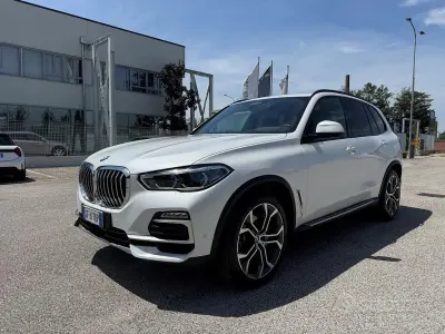 Usata BMW X5 M Sport 265 CV (194 kW) 2021 Bianco SUV