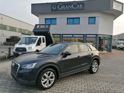 Usata Audi Q2 110 CV (80 kW) 2023 Grigio scuro SUV