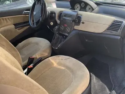Usata Lancia Ypsilon