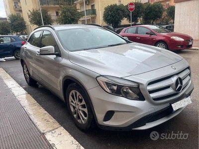 Occasion Mercedes GLA200 136 ch (100 kW) 2014 Gris SUV